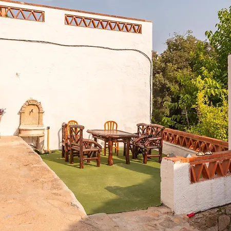 Casa de Férias Masía Garriga, Casa Pelegrí