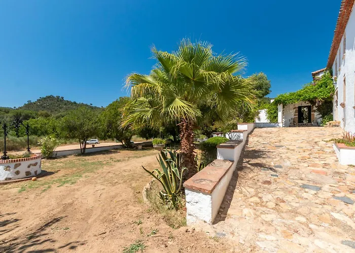 Semesterbostad Masia Garriga, Casa Pelegri Girona