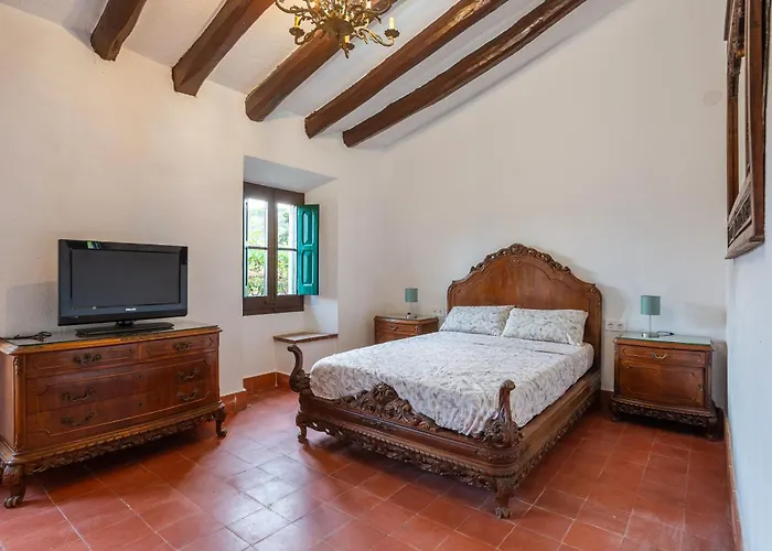 Masia Garriga, Casa Pelegri Semesterbostad